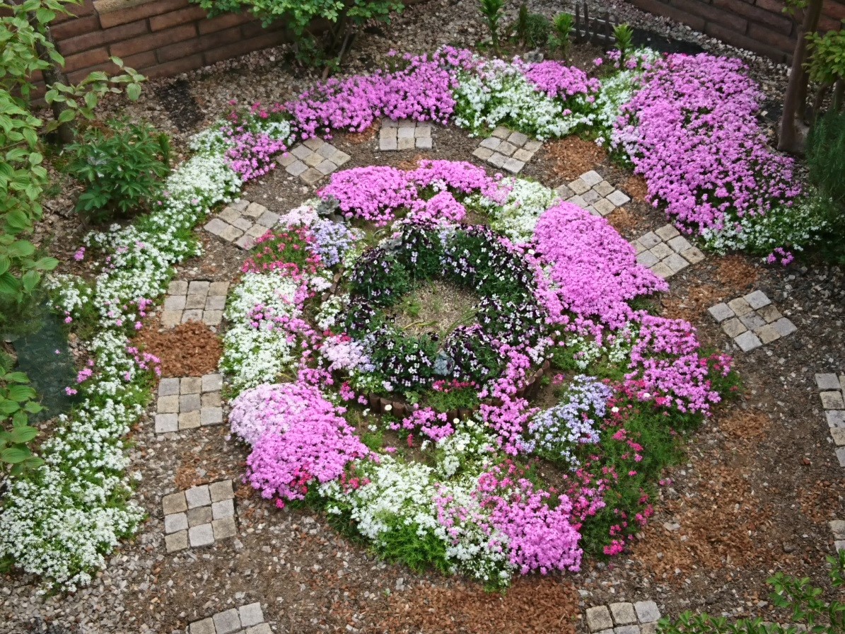 うさぎ様 雑草対策事例 防草シート専門店