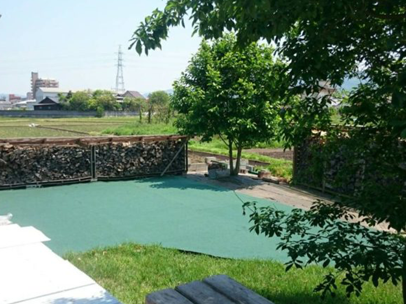 見た目を保ったまま庭を整理できる1