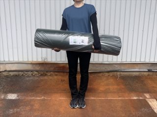 がっちり草なしシート1m×25mを持ってみた
